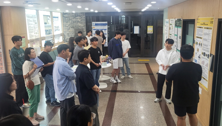 2024년도 2학년 1학기 캡스톤디자인 경진대회 대표이미지